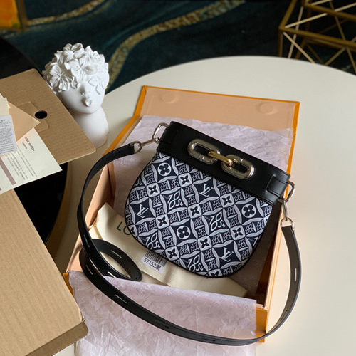 LOUIS VUITTON 루이비통 숄더 메신저백 M57152 2020/신상