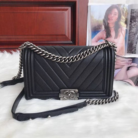 CHANEL 샤넬 리보이백 25CM AS92058