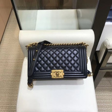 CHANEL 샤넬 보이백 25CM AS67086