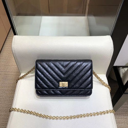 CHANEL 샤넬 WOC 빈티지 체인 미니백 AS61668