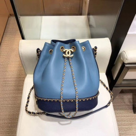 CHANEL 샤넬 드로스트링 백 AS20005