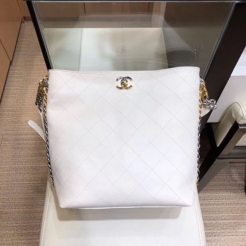 CHANEL 샤넬 호보 숄더백 AS0414