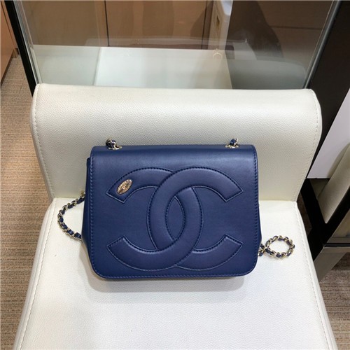 CHANEL 샤넬 CC 로고 미니 숄더백 AS10500