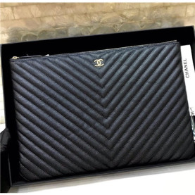 CHANEL 샤넬 캐비어 V 클러치 AS10202