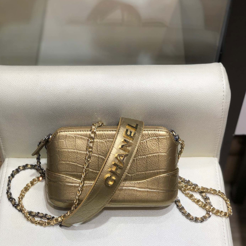 CHANEL 샤넬 가브리엘 미니 체인백 A094505