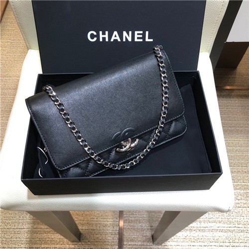 CHANEL 샤넬 플랩백 A88636