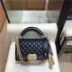 CHANEL 샤넬 보이백 67085