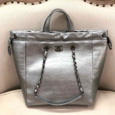 CHANEL 샤넬 쇼핑백 토트&숄더백 AS16900-2