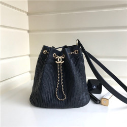CHANEL 샤넬 버킷백 AS91759-1