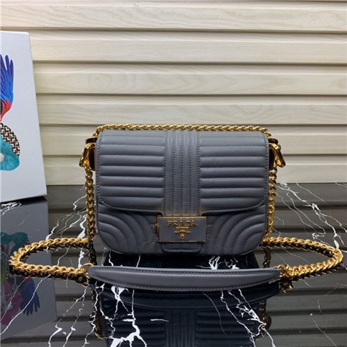 PRADA 프라다 체인 숄더백 1BD217-1