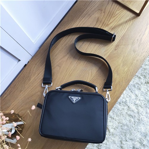 PRADA 프라다 브리크백  2VH069