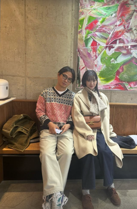 [배우 신민아] CELINE 셀린느 틴 트리오페 숄더백