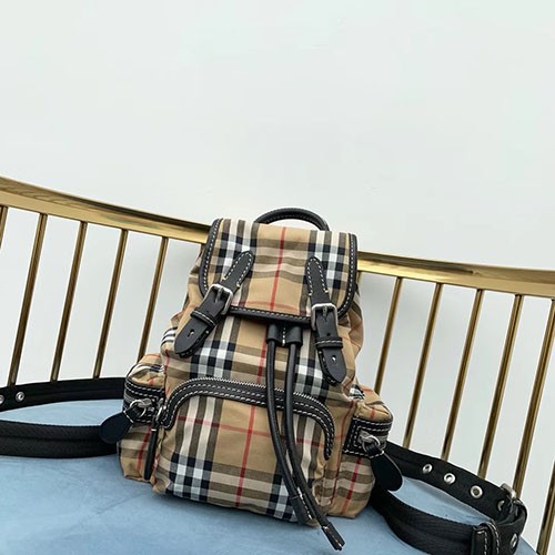 BURBERRY 버버리 빈티지 체크 백팩 스몰 B10523-3