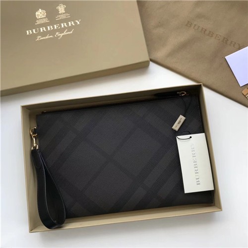 BURBERRY 버버리 클러치 B2010