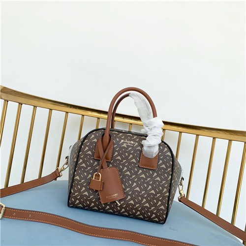 BURBERRY 버버리 큐브백 B5065-1