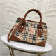 BURBERRY 버버리 HAYMARKET CHECK 숄더백 B92271-2