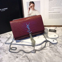 SAINT LAURENT 생로랑 카산드라 24CM Y57710