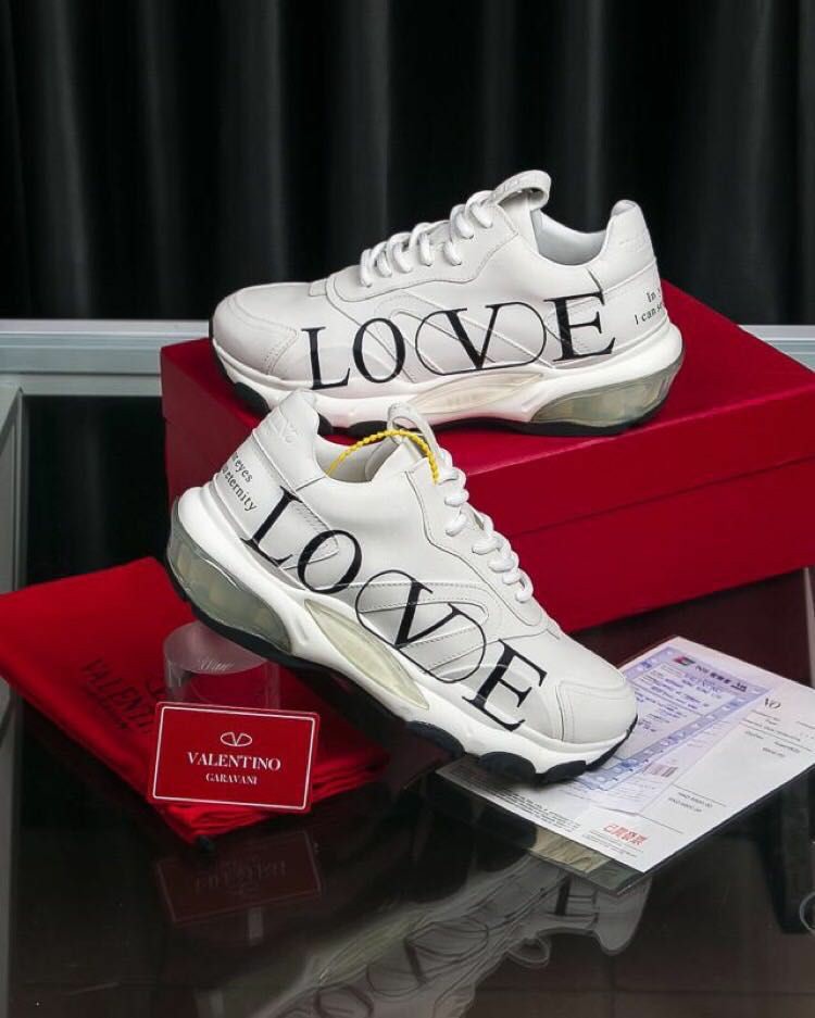 VALENTINO 발렌티노 (신상) 러브 바운스 스니커즈