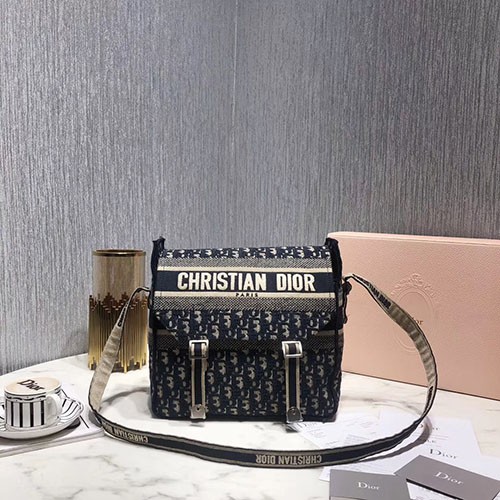 DIOR 디올 오블리크 자수 캠프 백 28.5CM D50811