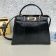 FENDI 펜디 피카푸 아이코닉 F8839