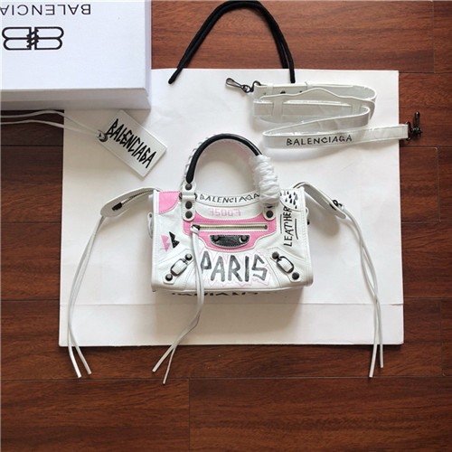 BALENCIAGA 발렌시아가 클래식 시티 24CM B691510 신상