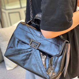 GIVENCHY 지방시 토트&숄더백 G00801-1