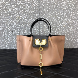 VALENTNIO 발렌티노 이스케이프 백 B0770-1  신상