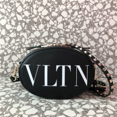 VALENTNIO 발렌티노 가라바니 미니 숄더백 B0767신상