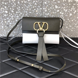 VALENTNIO 발렌티노 숄더백 V0004