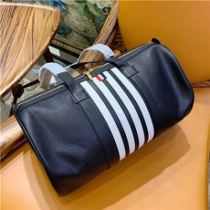 THOM BROWNE 톰브라운 여행구 TB501471