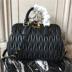 MIUMIU 미우미우 토트&숄더백 RL0061