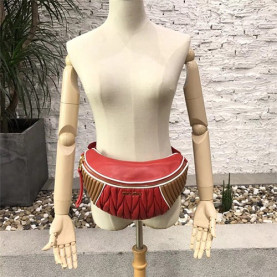 MIUMIU 미우미우 마테라쎄 힙색 5BL008-2