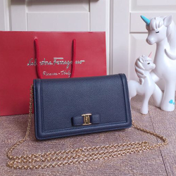 FERRAGAMO 페레가모 미니 체인 숄더백 22C916-3