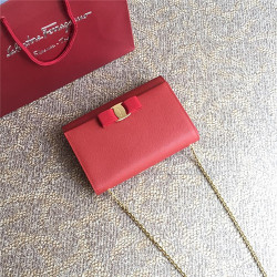 FERRAGAMO 페레가모 미니 체인 숄더백 19CM 22B558-3