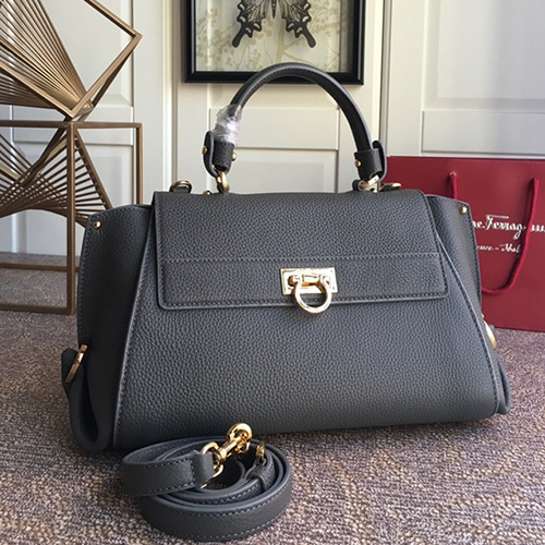 FERRAGAMO 페레가모 소피아 토트&숄더백 GG 21F606-1 2020/신상