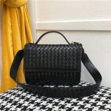 BOTTEGA VENETA 보테가베네타 토트&숄더백 BV997010 2020/신상