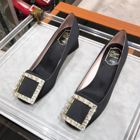 ROGER VIVIER 로저비비에 구두  봄신상