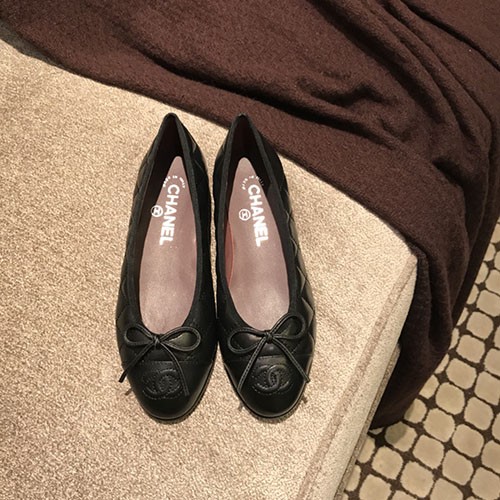 CHANEL 샤넬 단화 (220,250사이즈 주문제작)