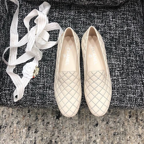 CHANEL 샤넬 단화 봄신상 (250사이즈 주문제작)