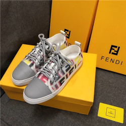 FENDI 펜디 남여공용 스니커즈 
