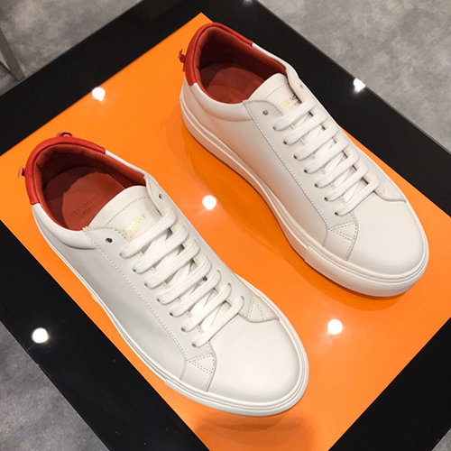 GIVENCHY 지방시 남성용 스니커즈 G10810-6