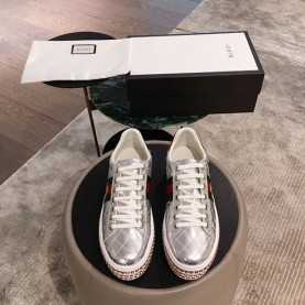 GUCCI 구찌 여성용 스니커즈