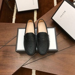 GUCCI 구찌 남성 로퍼 봄신상