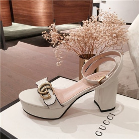 GUCCI 구찌 여성용 샌들 G01081-2