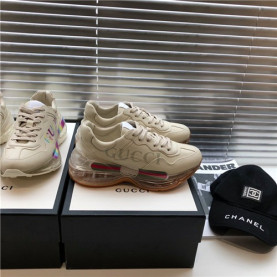 GUCCI 구찌 남여공용 스니커즈 G48844