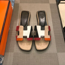 HERMES 에르메스 슬리퍼 봄 신상