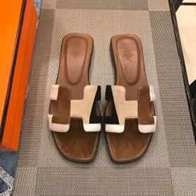 HERMES 에르메스 슬리퍼 봄신상