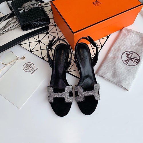 HERMES 에르메스 샌들 굽높이6CM 봄신상(220,250사이즈 주문제작)