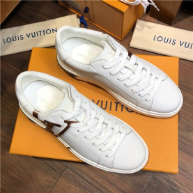 LOUIS VUITTON 루이비통 남성용 스니커즈 2109/신상