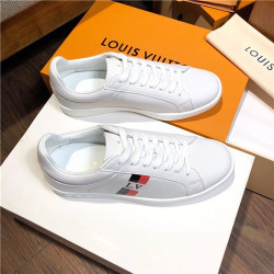 LOUIS VUITTON 루이비통 남성용 스니커즈 신상
